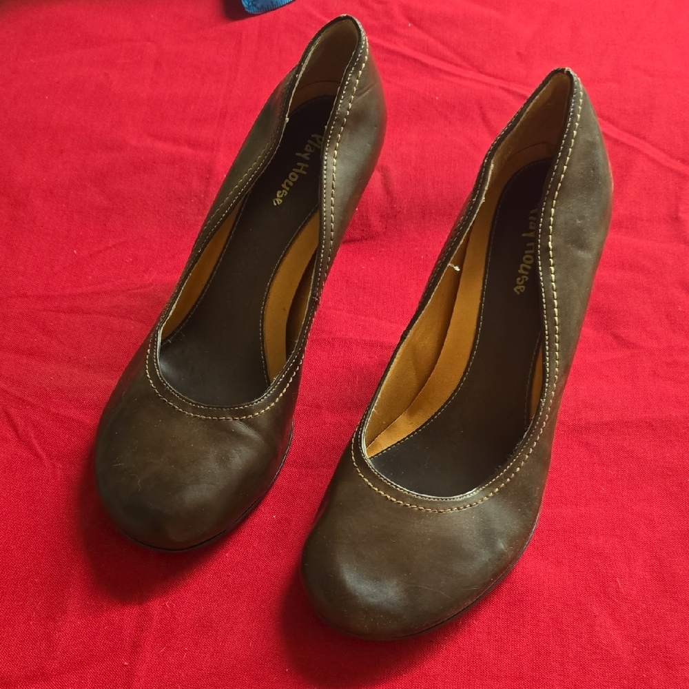 Hush Puppies Brown Heels Classic Leather Design